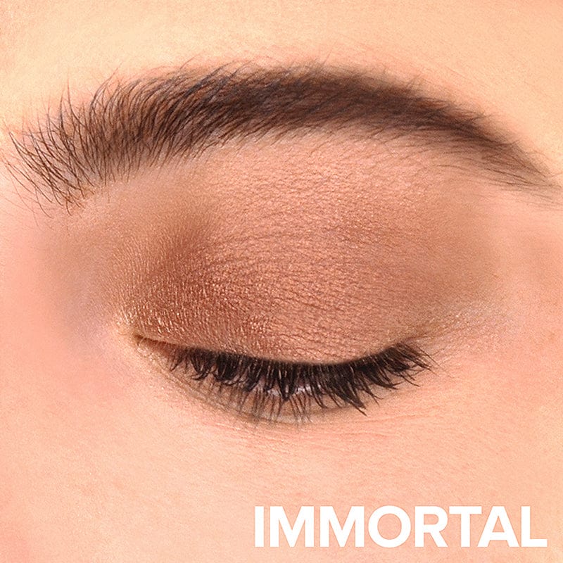  Immortal, Person wearing Nudestix Magnetic Luminous Eye Color in Immortal (9044474439) (6608164225117)