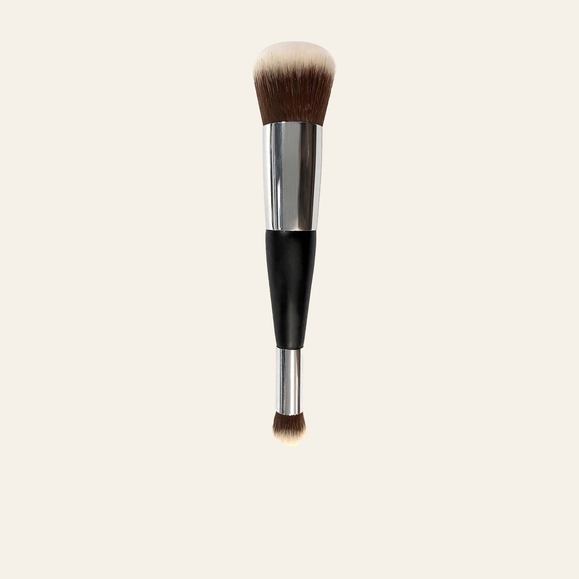 Foundation Brush | Blend & Buff Brush | NUDESTIX – Nudestix